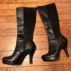 Unlisted By Kenneth Cole  black knee high heel Boots size 6